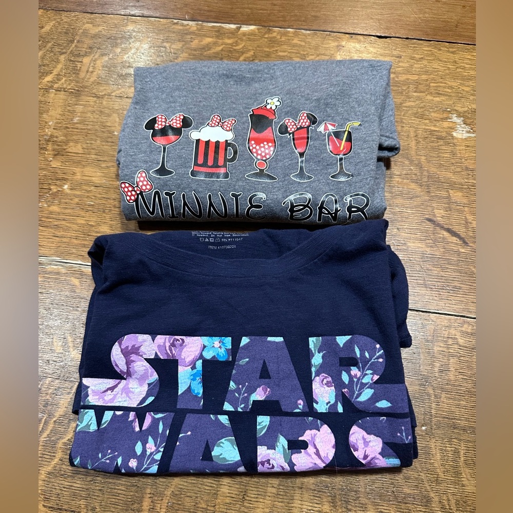 Disney women’s 2X tshirts Star Wars Graphic Tee Bundle - Picture 1 of 8